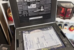 Журналисты получили от Capcom пресс-киты Resident Evil Requiem в тематических чемоданах с ключевыми предметами из игры