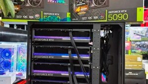 Геймер собрал себе комп, в котором целых четыре RTX 5090 — только за одни видеокарты он отдал больше 1 миллиона рублей