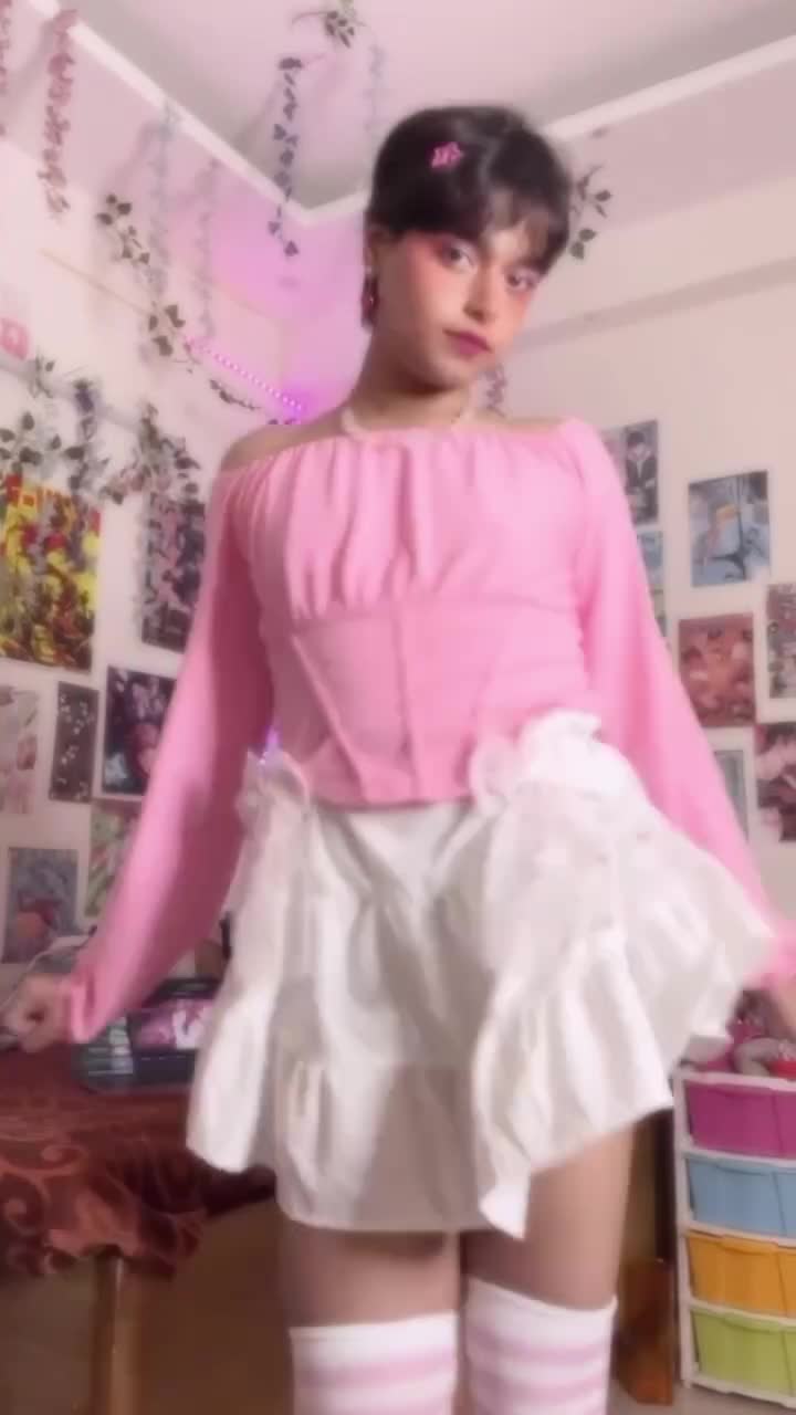 В Индии релизнулась Хойка