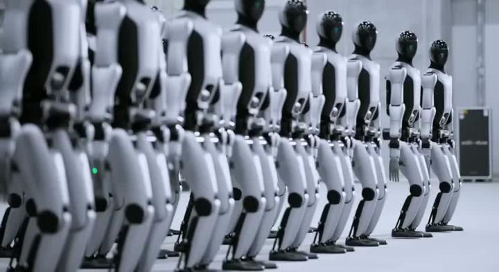 Китайская Ubtech собрала армию человекоподобных роботов для работы на заводах